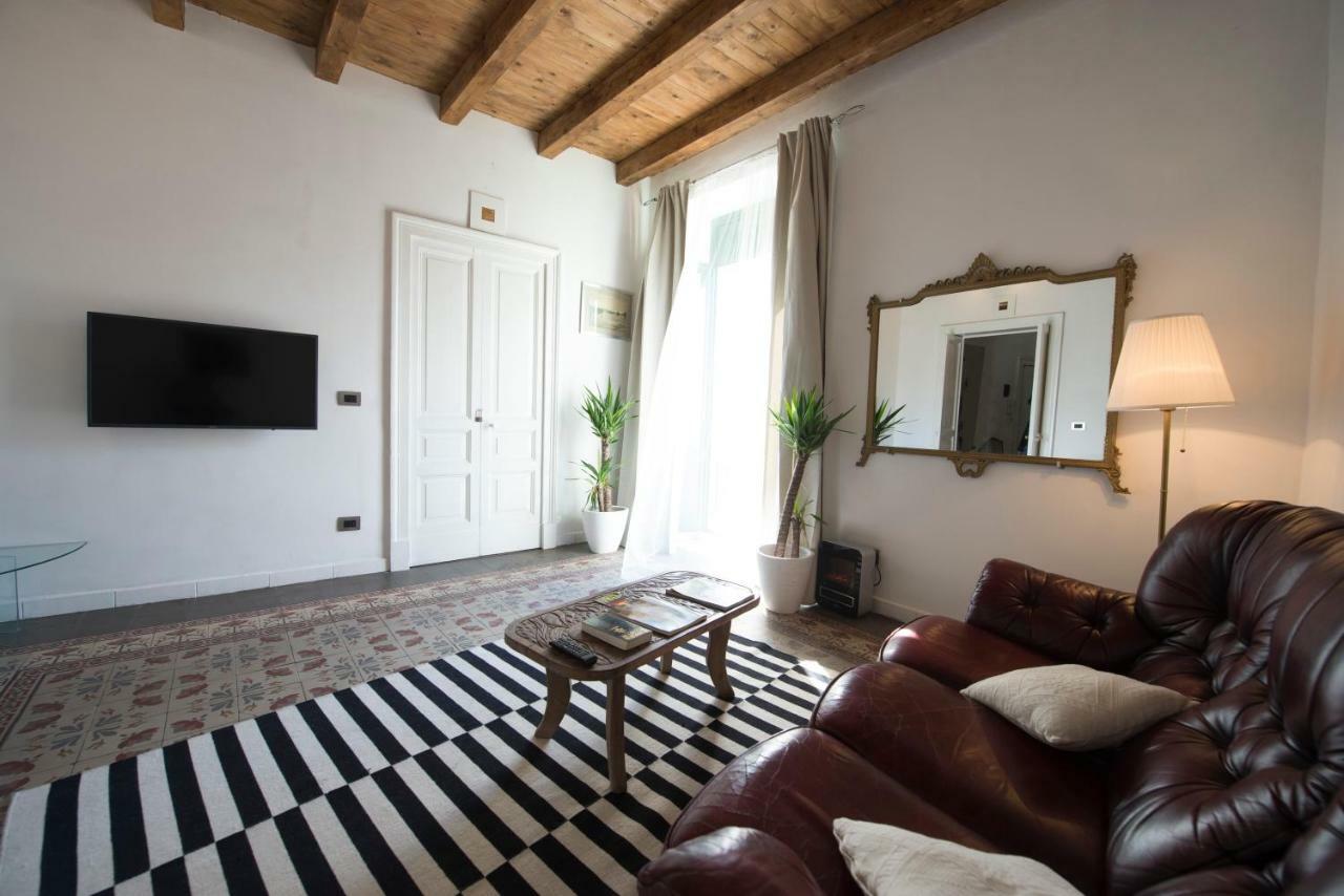Suite Bellini Apartment CTA Exteriör bild